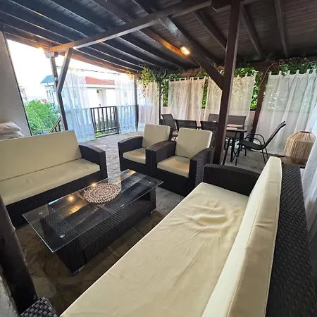 Kombani 3 * Sveti Vlas