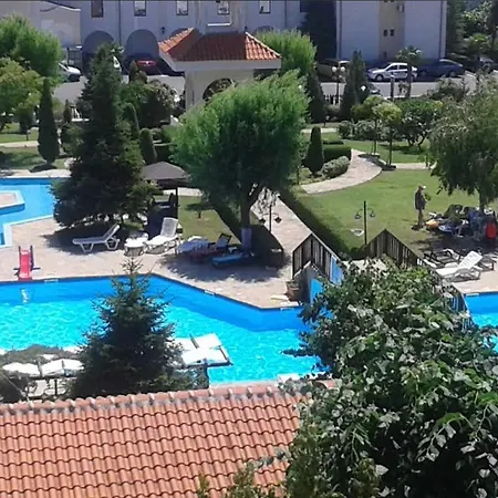 Kombani 3 * Sveti Vlas