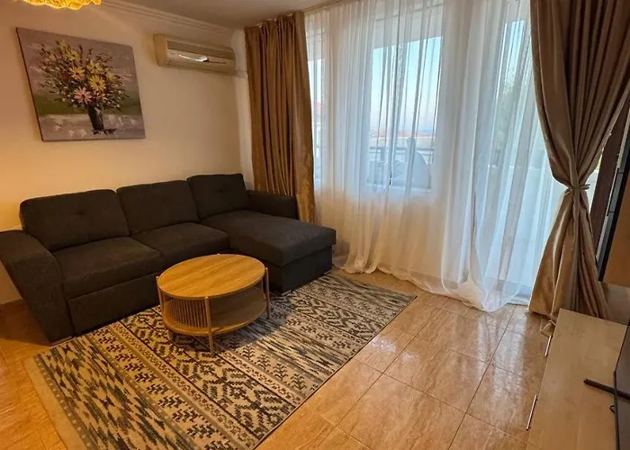 Kombani 3 * Sveti Vlas