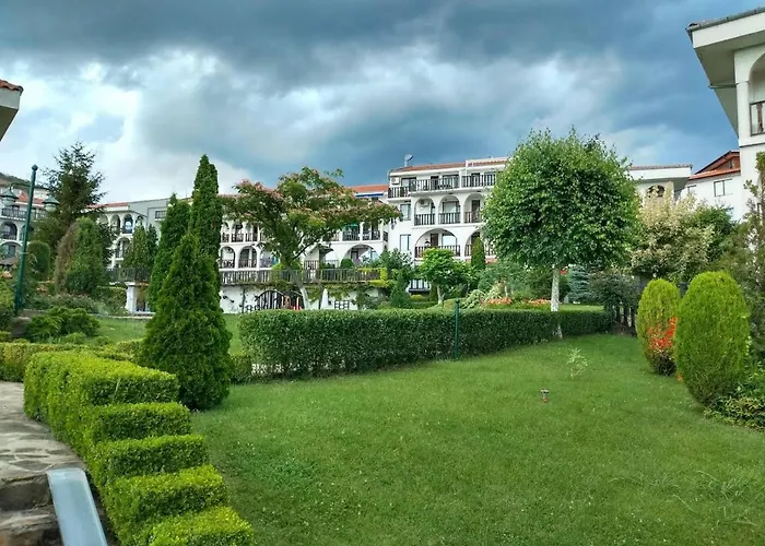 Kombani 3 * Sveti Vlas